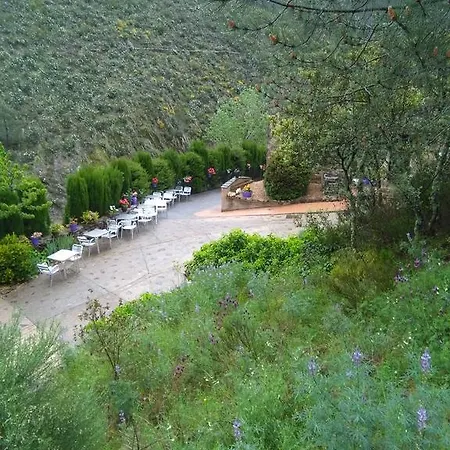 La Cabachuela * Casares de las Hurdes