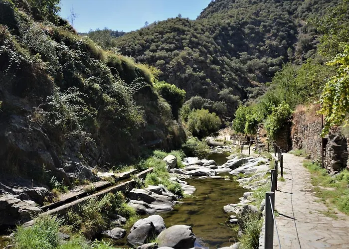 La Cabachuela Casa de Campo Casares de las Hurdes